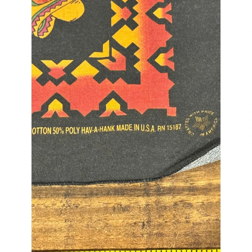 Vintage Hav-A-Hank Chili Pepper 80s Sombrero Bandana Black Red Made in USA 15187